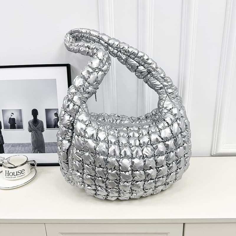 キルティングバッグ 立体編み込みボリュームショルダーバッグ