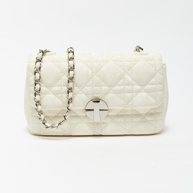 キルティングバッグ 上品キルティングミニショルダー