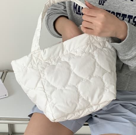 キルティングバッグ ふんわりキルティング ミニトート