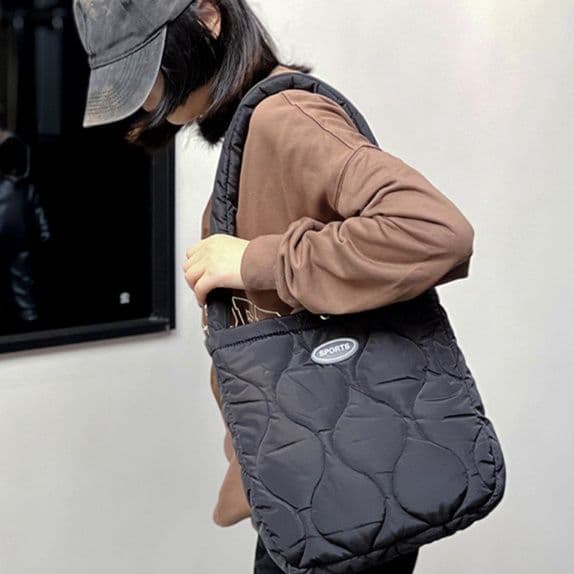 キルティングバッグ ふんわり雲模様キルティングトート