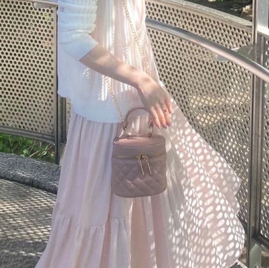 キルティングバッグ ミニ キルティング シリンダー チェーン ポシェット