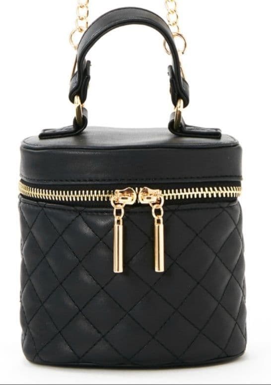キルティングバッグ ミニ キルティング シリンダー チェーン ポシェット