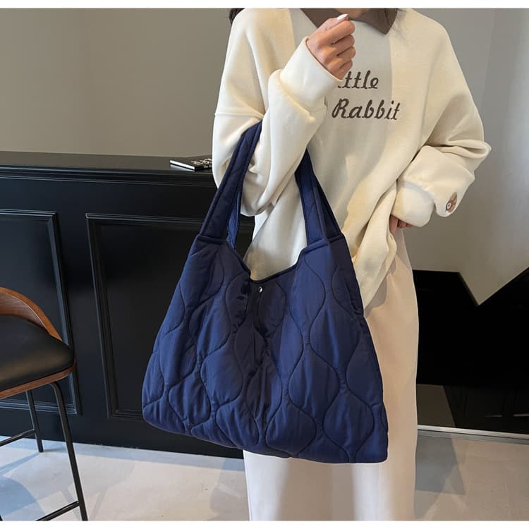 キルティングバッグ ふんわりキルティング デイリートート