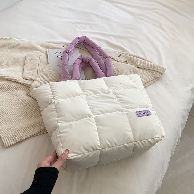 キルティングバッグ ふんわり中綿入りダウン風トートバッグ