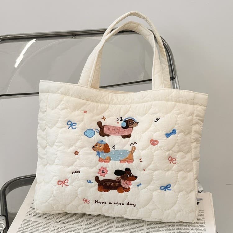 キルティングバッグ わんちゃん総柄キルティングトートバッグ
