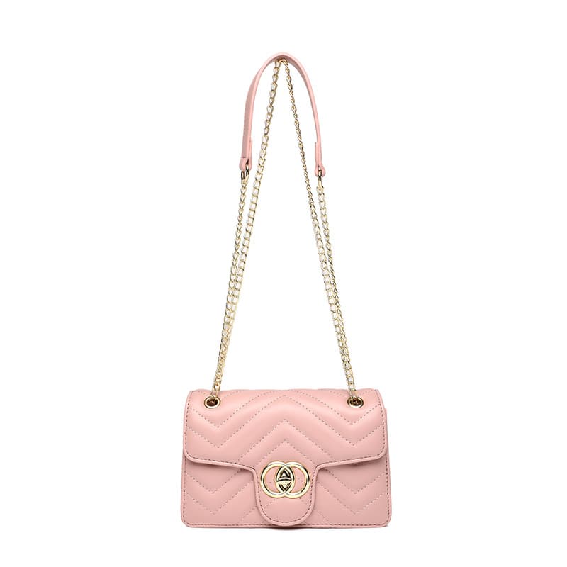 キルティングバッグ クラシック キルティング チェーンショルダー