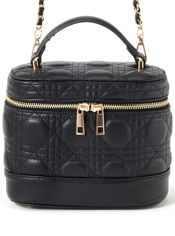 キルティングバッグ 優雅なキルティングミニバッグ