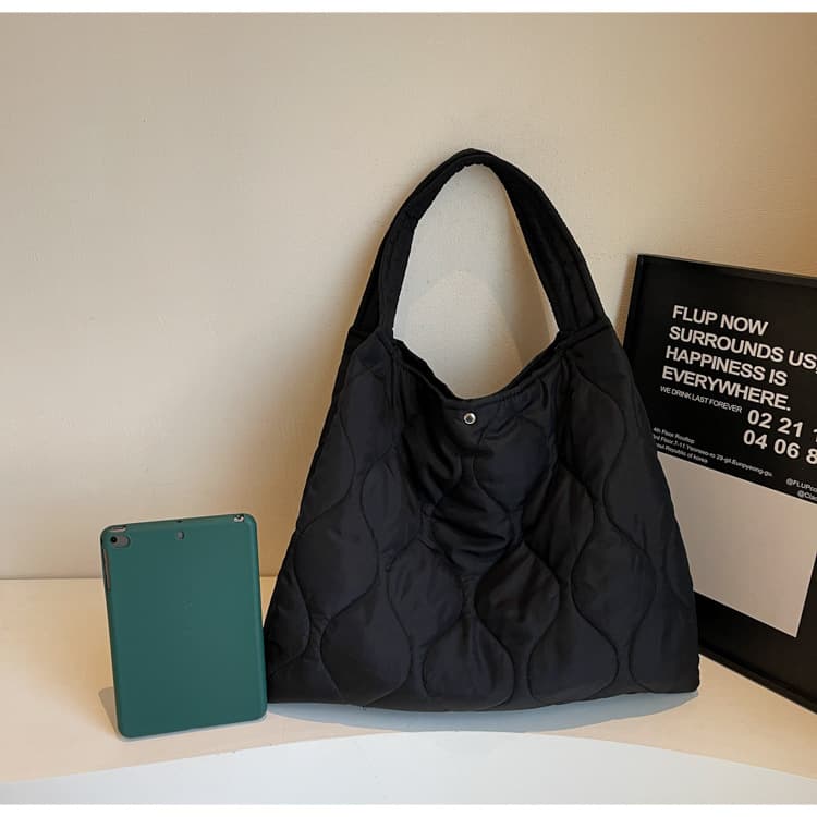 キルティングバッグ ふんわりキルティング デイリートート