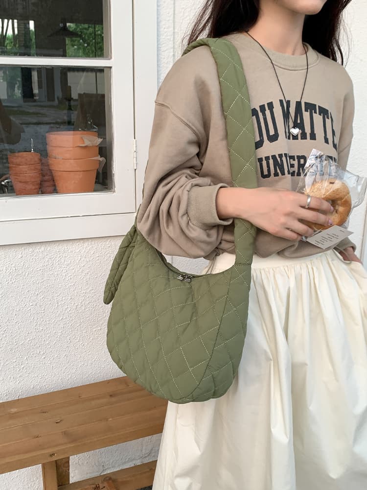 キルティングバッグ ふんわりキルティングお散歩バッグ