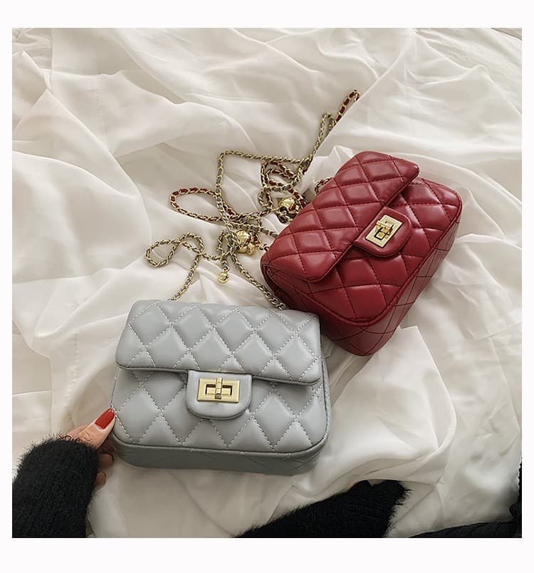 キルティングバッグ エレガントキルティングミニショルダー