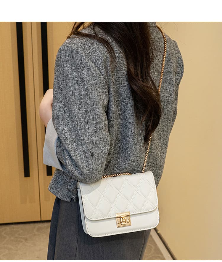 キルティングバッグ シンプル キルティング ショルダーバッグ