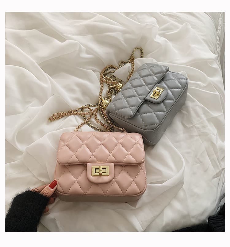 キルティングバッグ エレガントキルティングミニショルダー