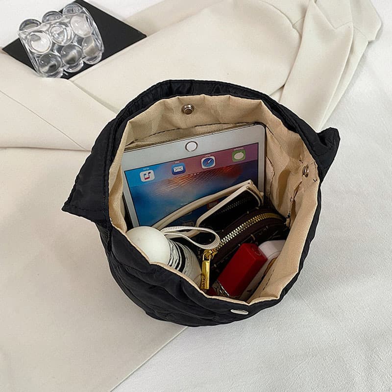 キルティングバッグ ふわり曲線キルティングミニトート