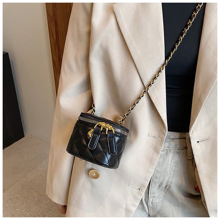 キルティングバッグ キルティング加工 ミニショルダーポシェット