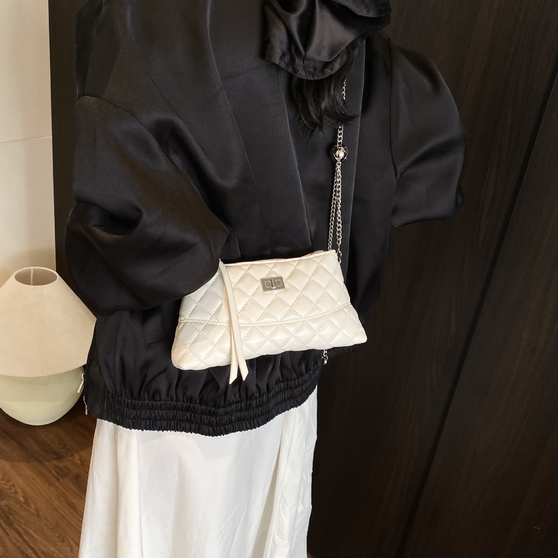 キルティングバッグ キルティングバッグ 菱形ステッチ ミニショルダーポーチ