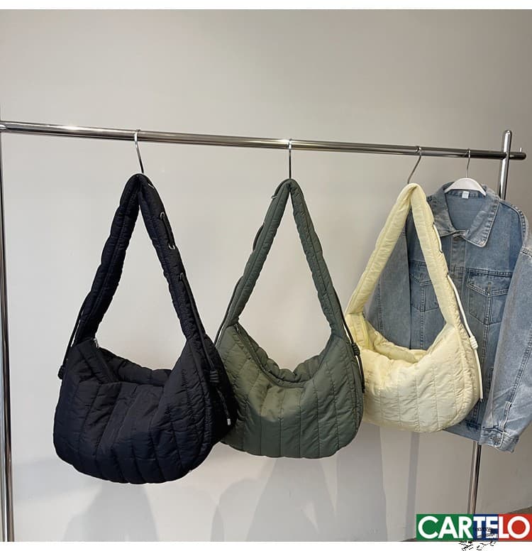 キルティングバッグ ふわふわキルティングお出かけバッグ