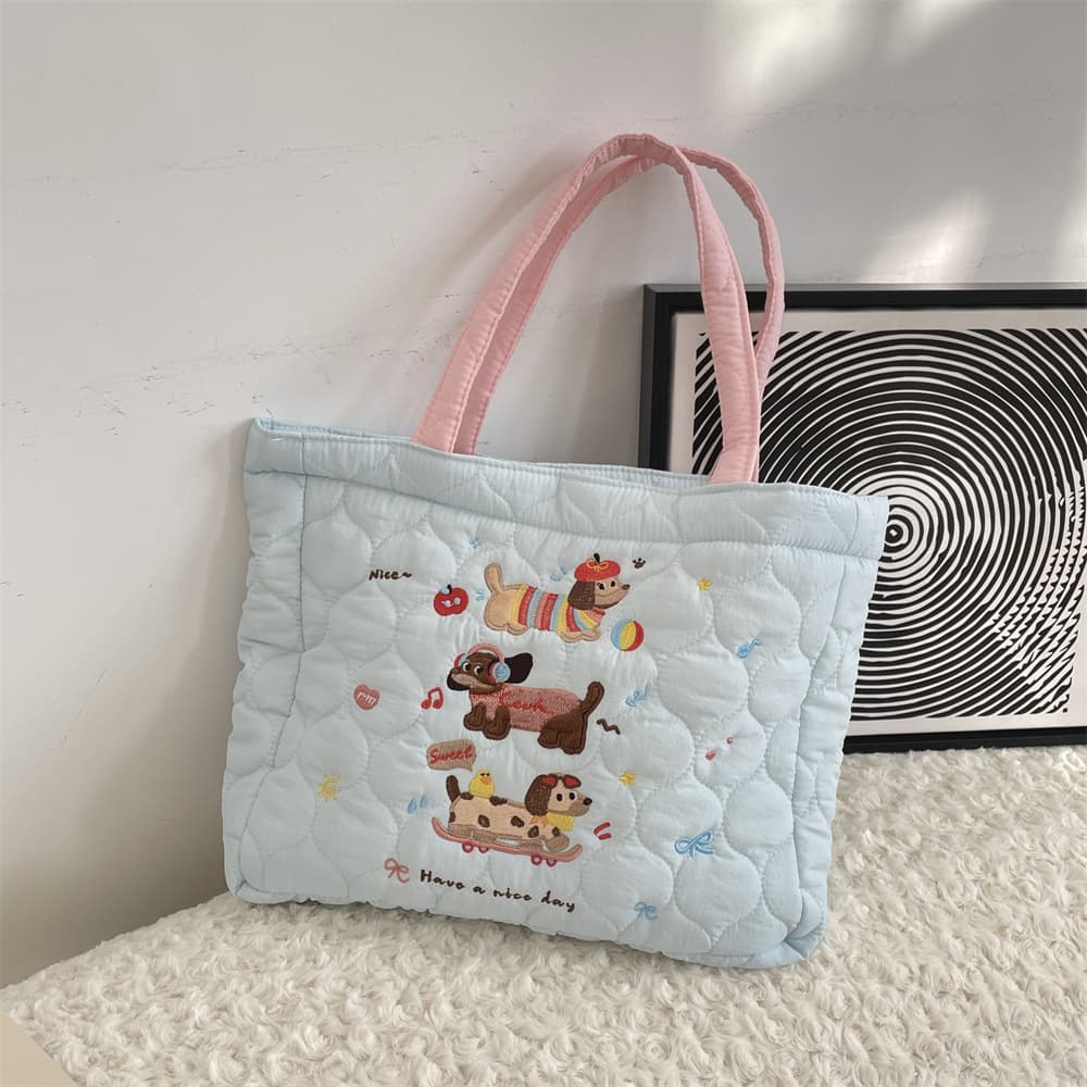 キルティングバッグ わんちゃん総柄キルティングトートバッグ