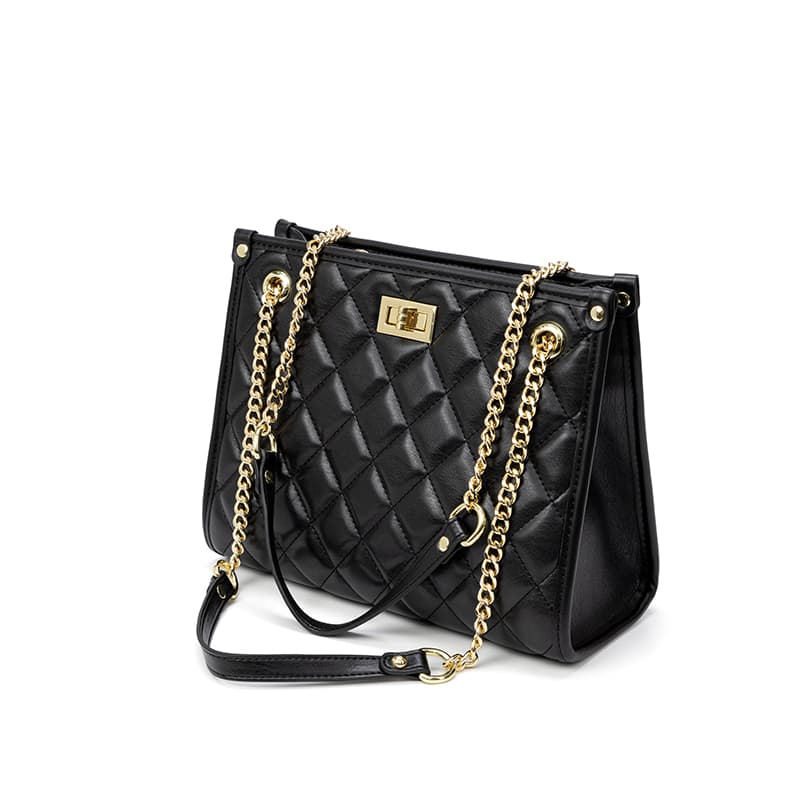 キルティングバッグ キルティング加工 チェーンショルダーバッグ