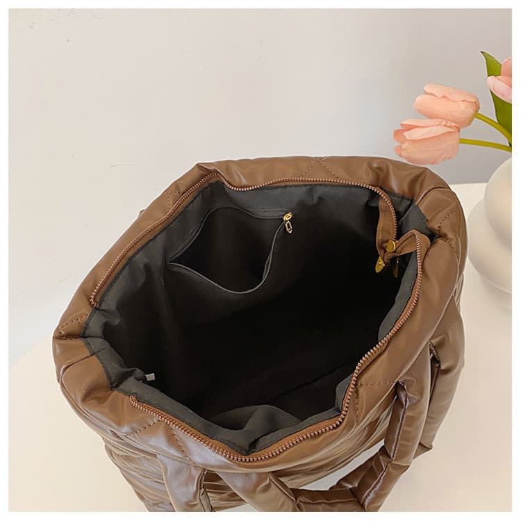 キルティングバッグ ふわふわキルト 大容量トートバッグ