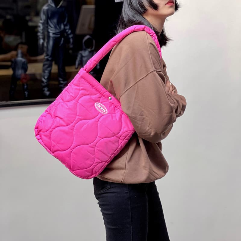 キルティングバッグ ふんわり雲模様キルティングトート