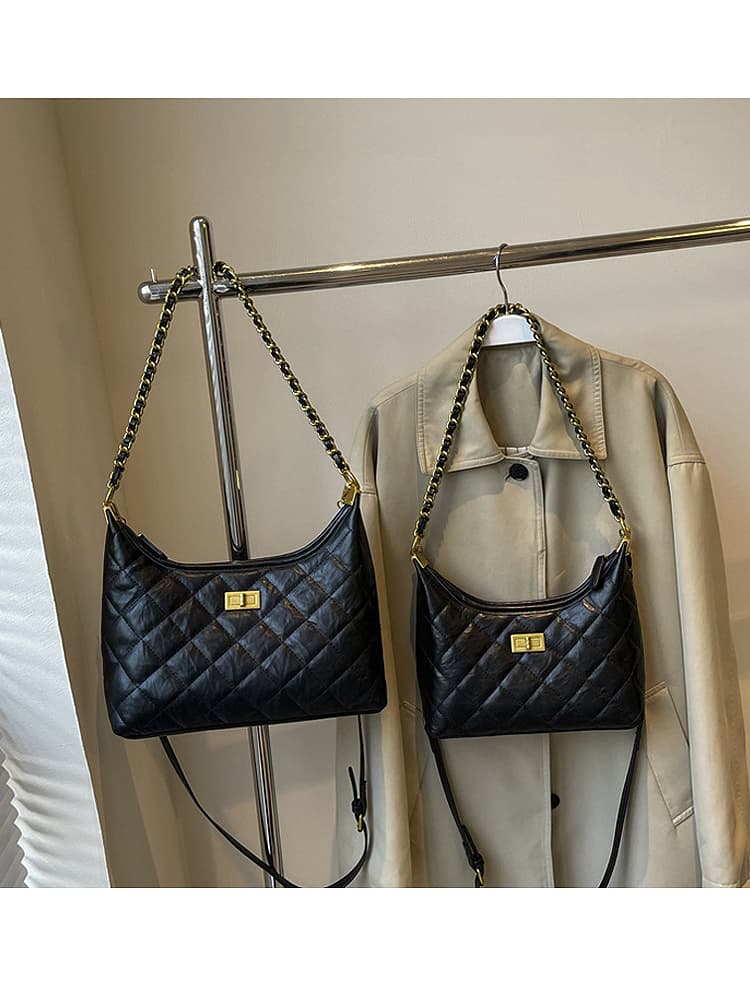 キルティングバッグ キルティングステッチ チェーンショルダーバッグ