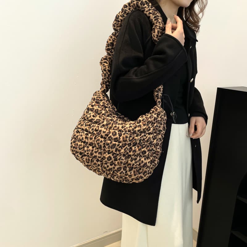 キルティングバッグ ふんわりキルティングショルダー
